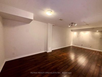 525 Novo Star Mississauga,ON L5W 1X8 — Photo 24