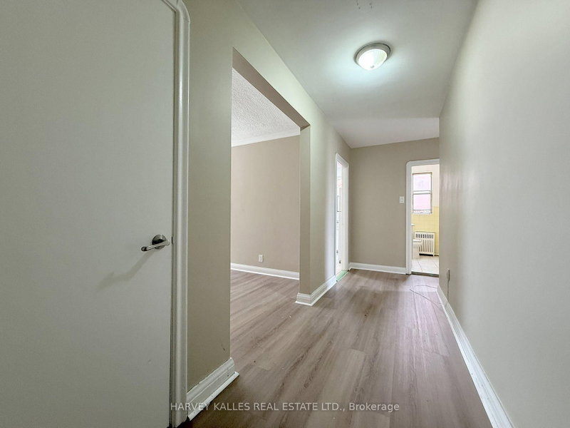 6 - 88 Trethewey Drive