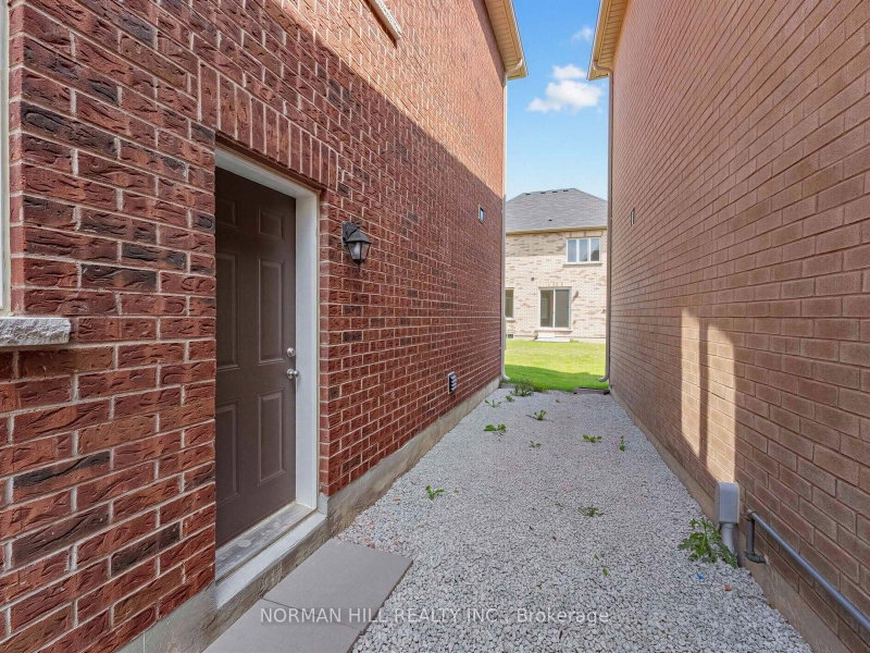 19 Lilestone Brampton,ON L6X 0B3 — Photo 33