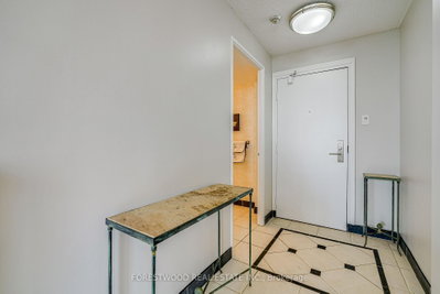 25 Fairview Road W • #UPH4 • Mississauga, ON photo 4