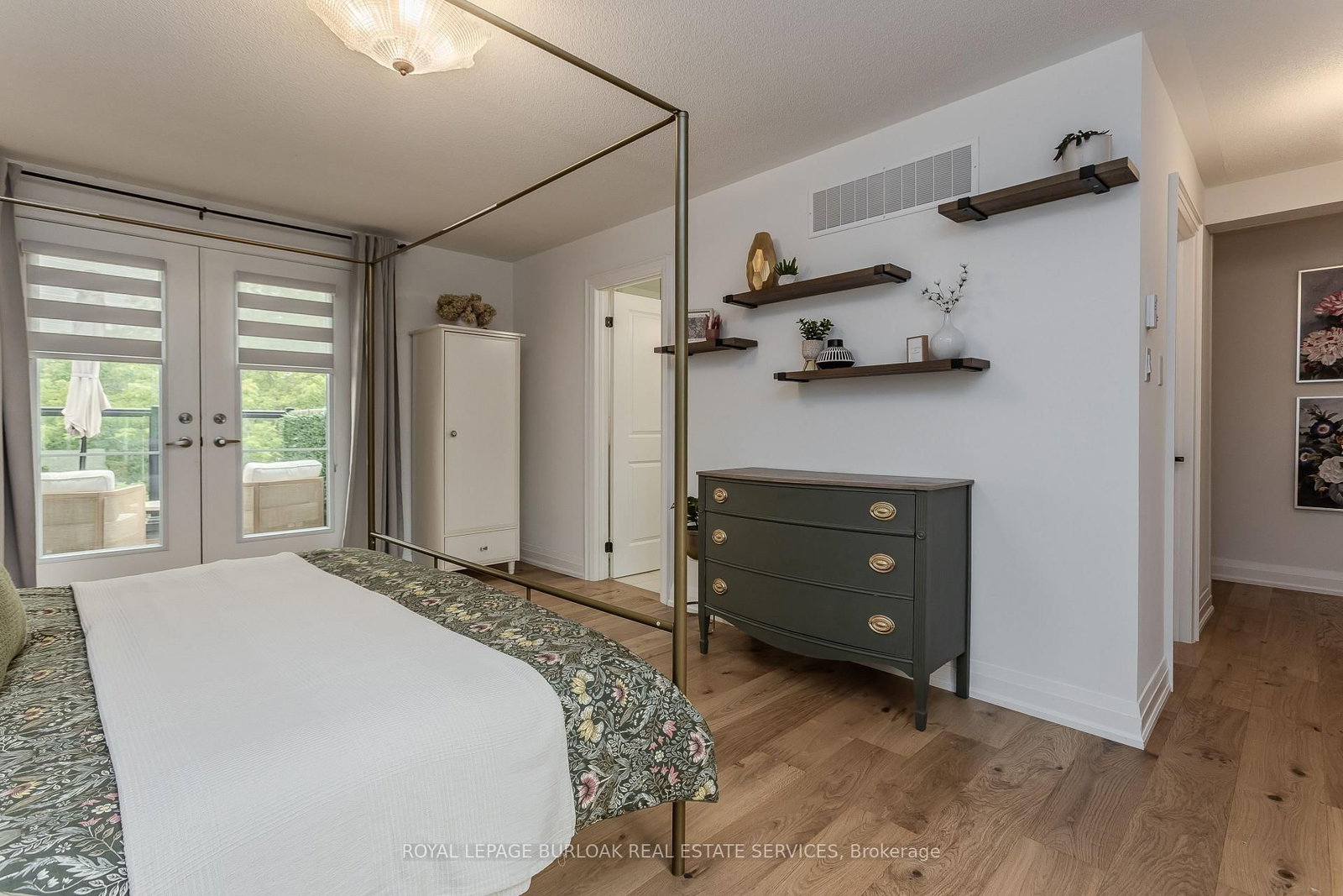 2071 Ghent Avenue • #3 • Burlington, ON photo 40