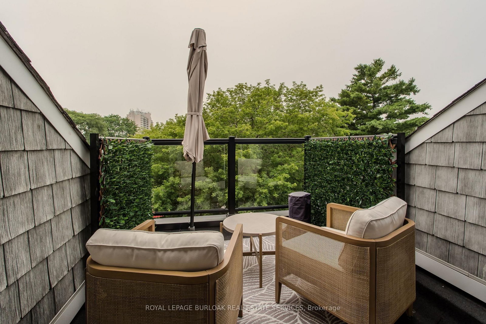 2071 Ghent Avenue • #3 • Burlington, ON photo 45