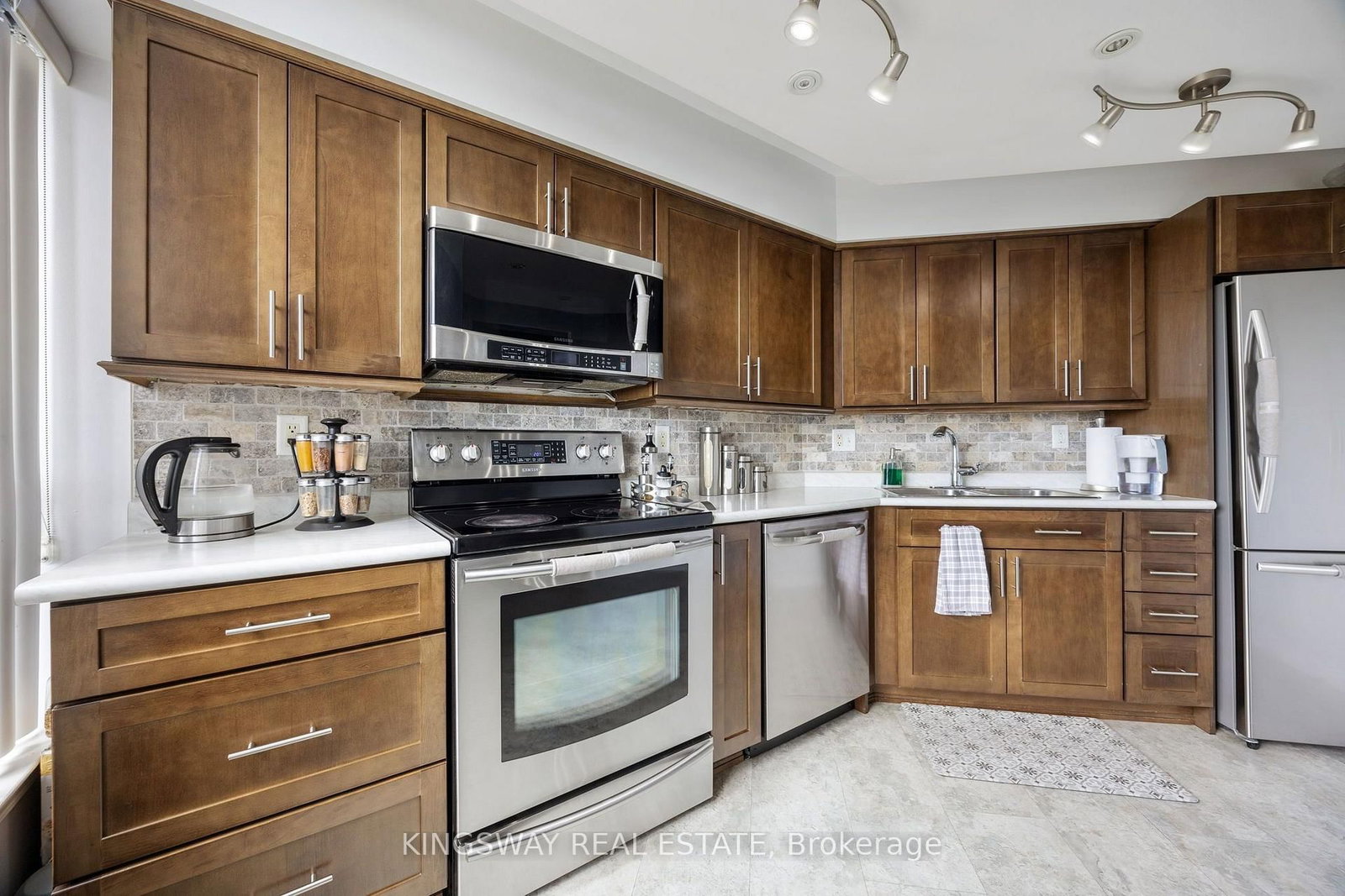 12 Laurelcrest Street • #507 • Brampton, ON photo 12