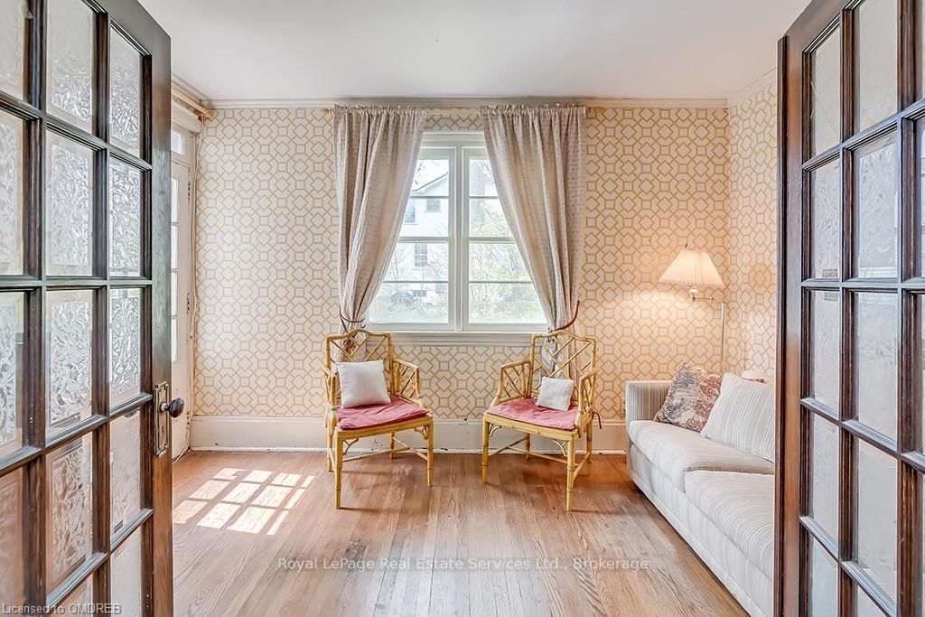200 WILLIAM Street • Oakville, ON photo 9