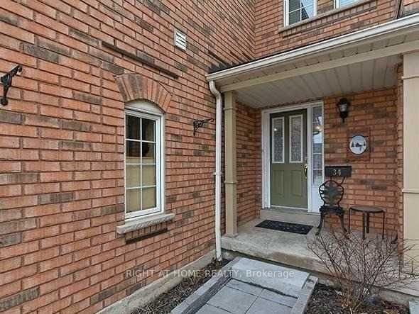 34 - 2665 Thomas Street