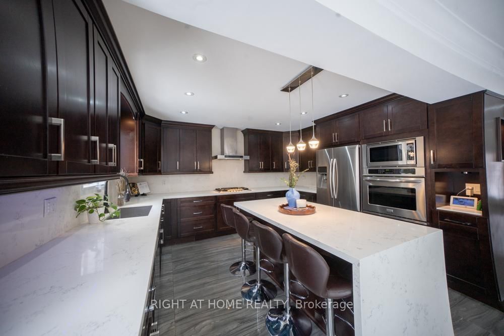 2088 Perran Drive • Mississauga, ON photo 13