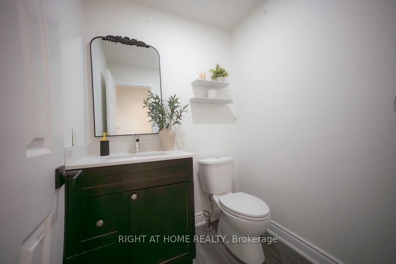 2088 Perran Mississauga,ON L5K 2R4 — Photo 21