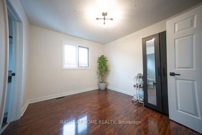2088 Perran Mississauga,ON L5K 2R4 — Photo 37