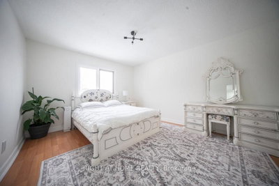 2088 Perran Mississauga,ON L5K 2R4 — Photo 40