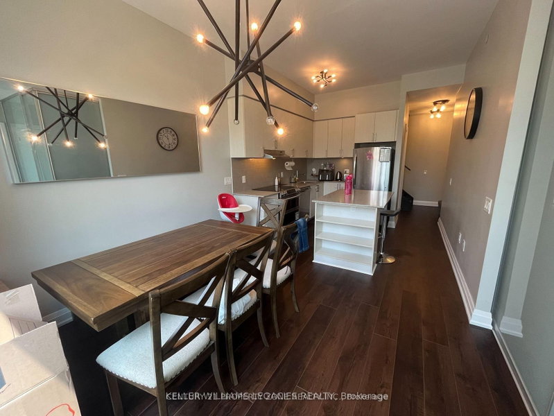 Th110 - 2560 Eglinton Avenue W