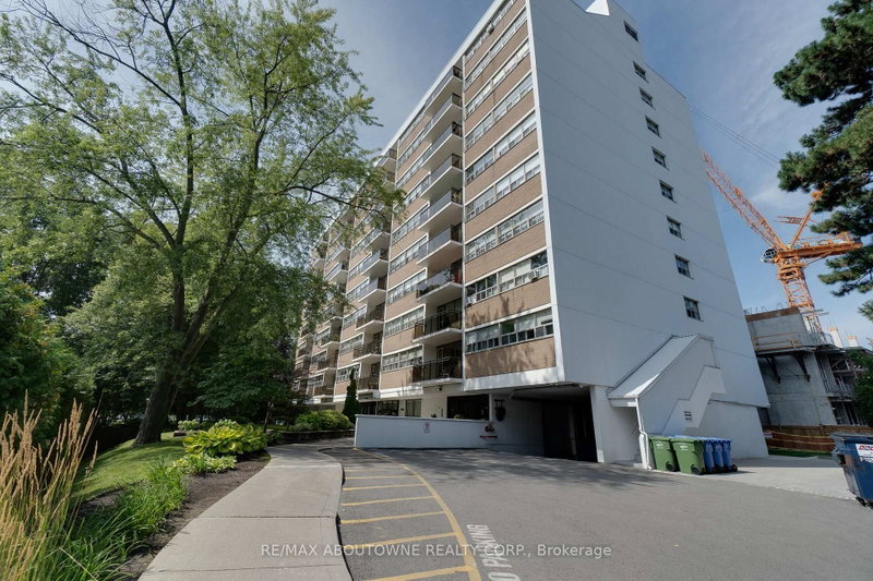 507 - 212 Kerr Street