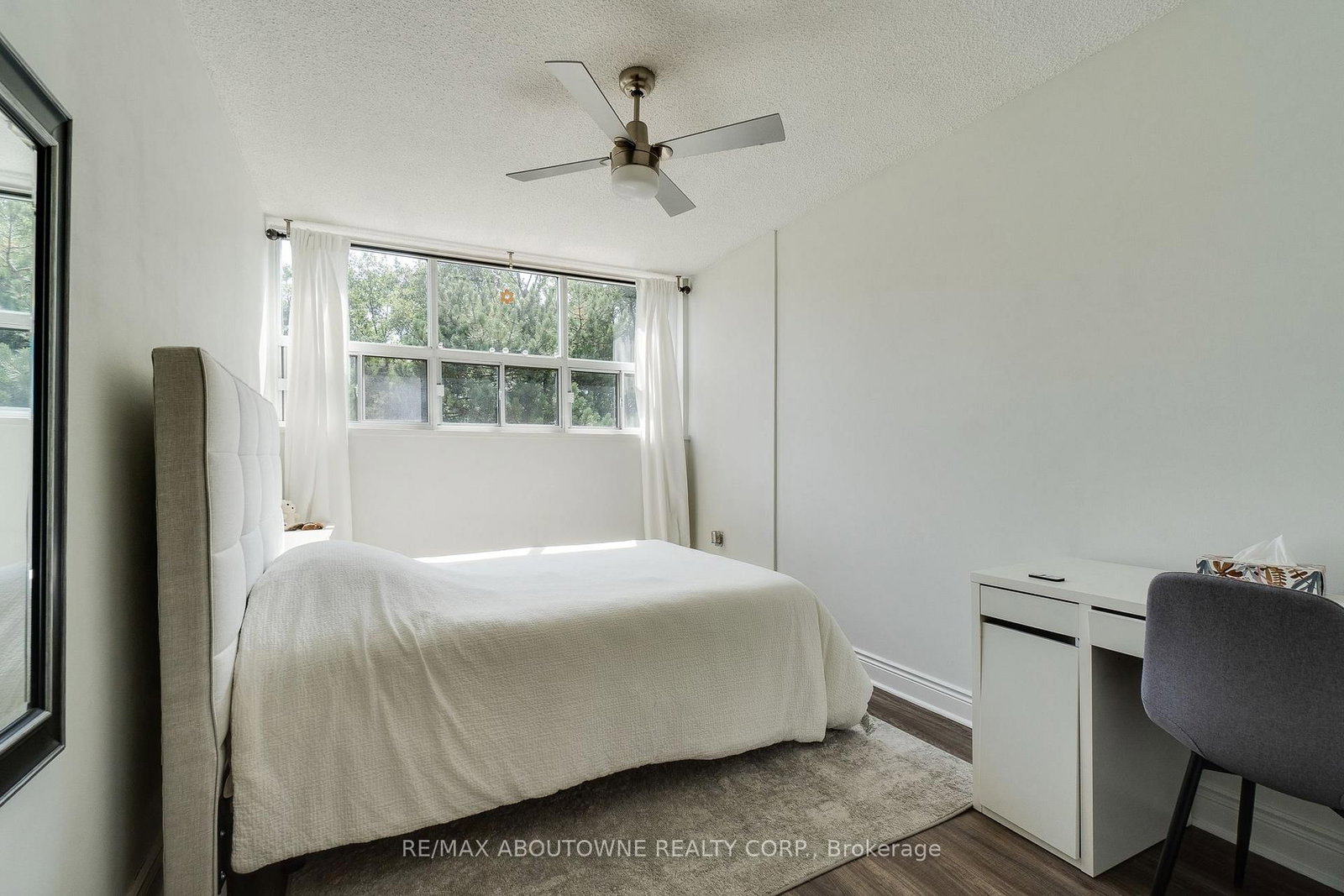 212 Kerr Street • #507 • Oakville, ON photo 27