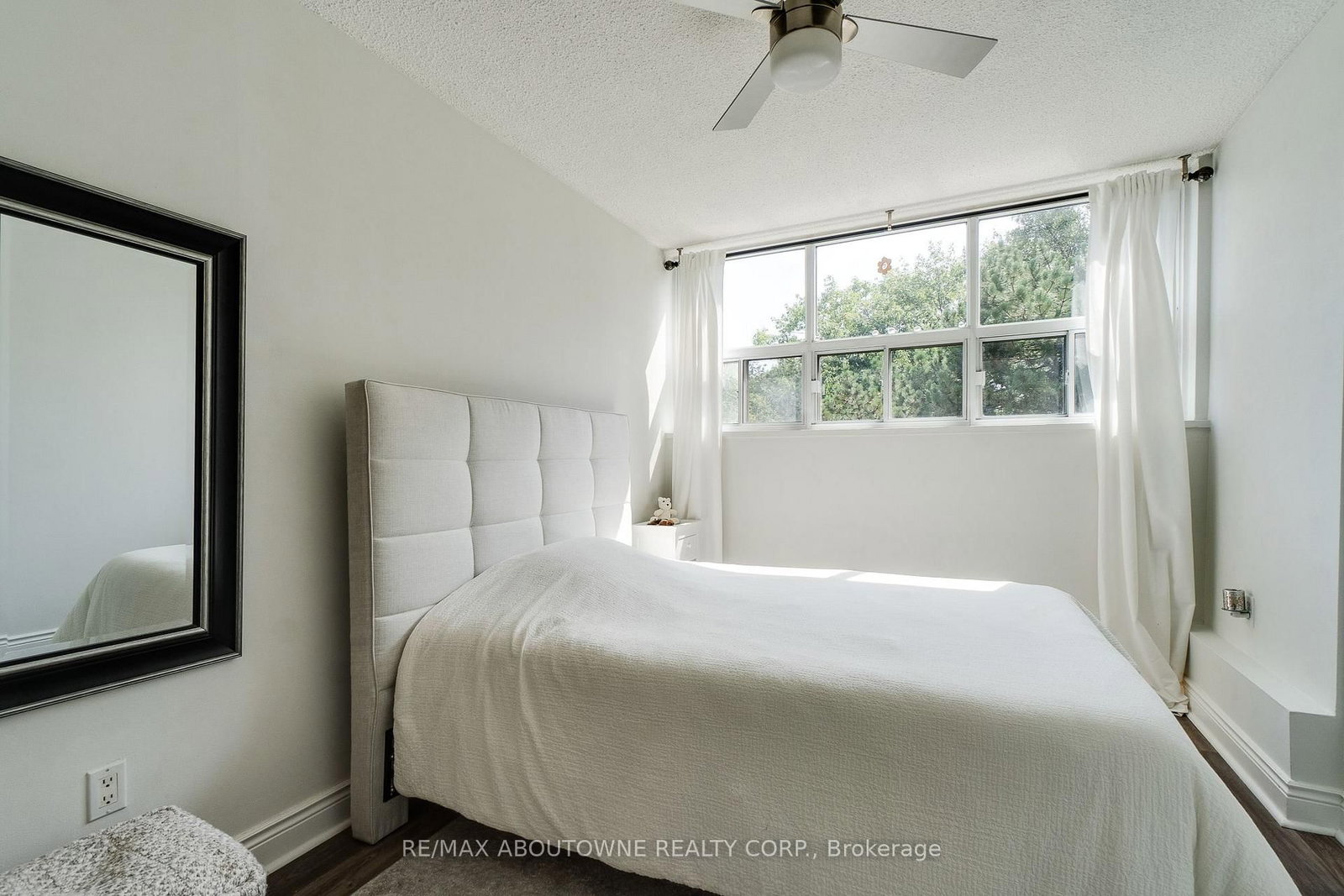 212 Kerr Street • #507 • Oakville, ON photo 29