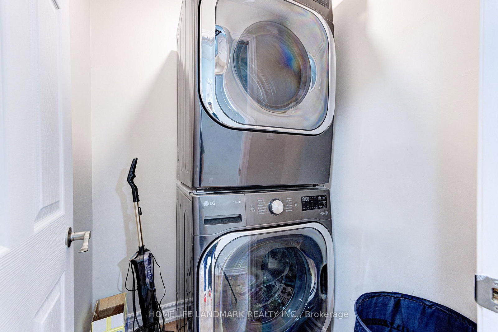 1192 Prestonwood Crescent • Mississauga, ON photo 21