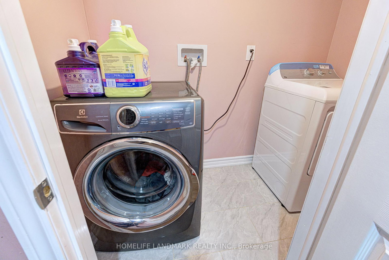 1192 Prestonwood Crescent • Mississauga, ON photo 25