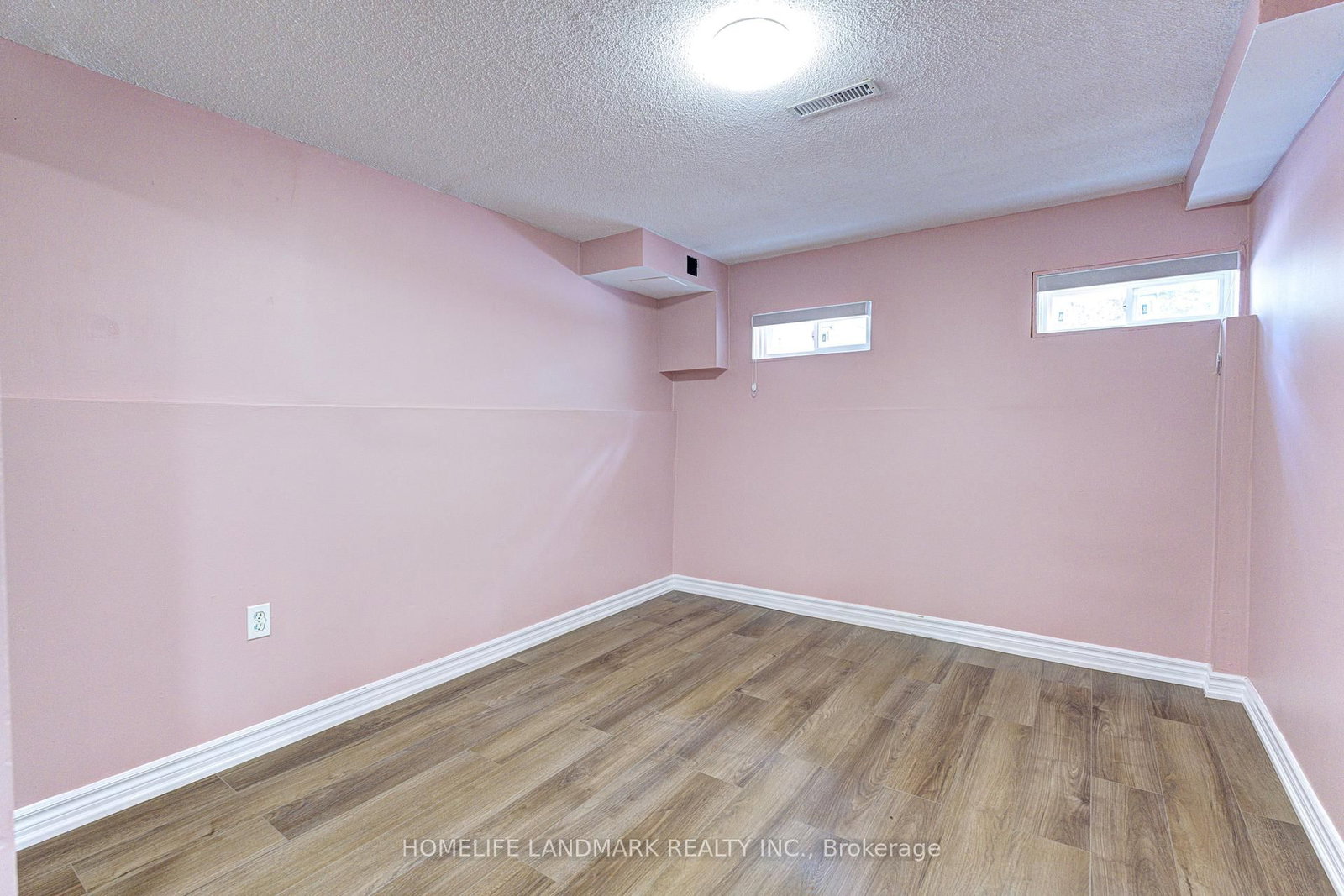 1192 Prestonwood Crescent • Mississauga, ON photo 27