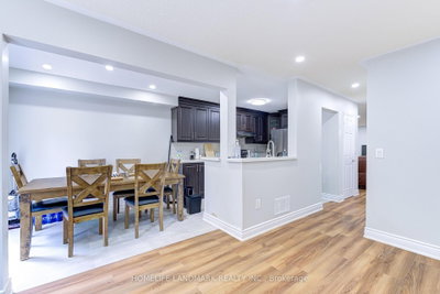 1192 Prestonwood Crescent • Mississauga, ON photo 6