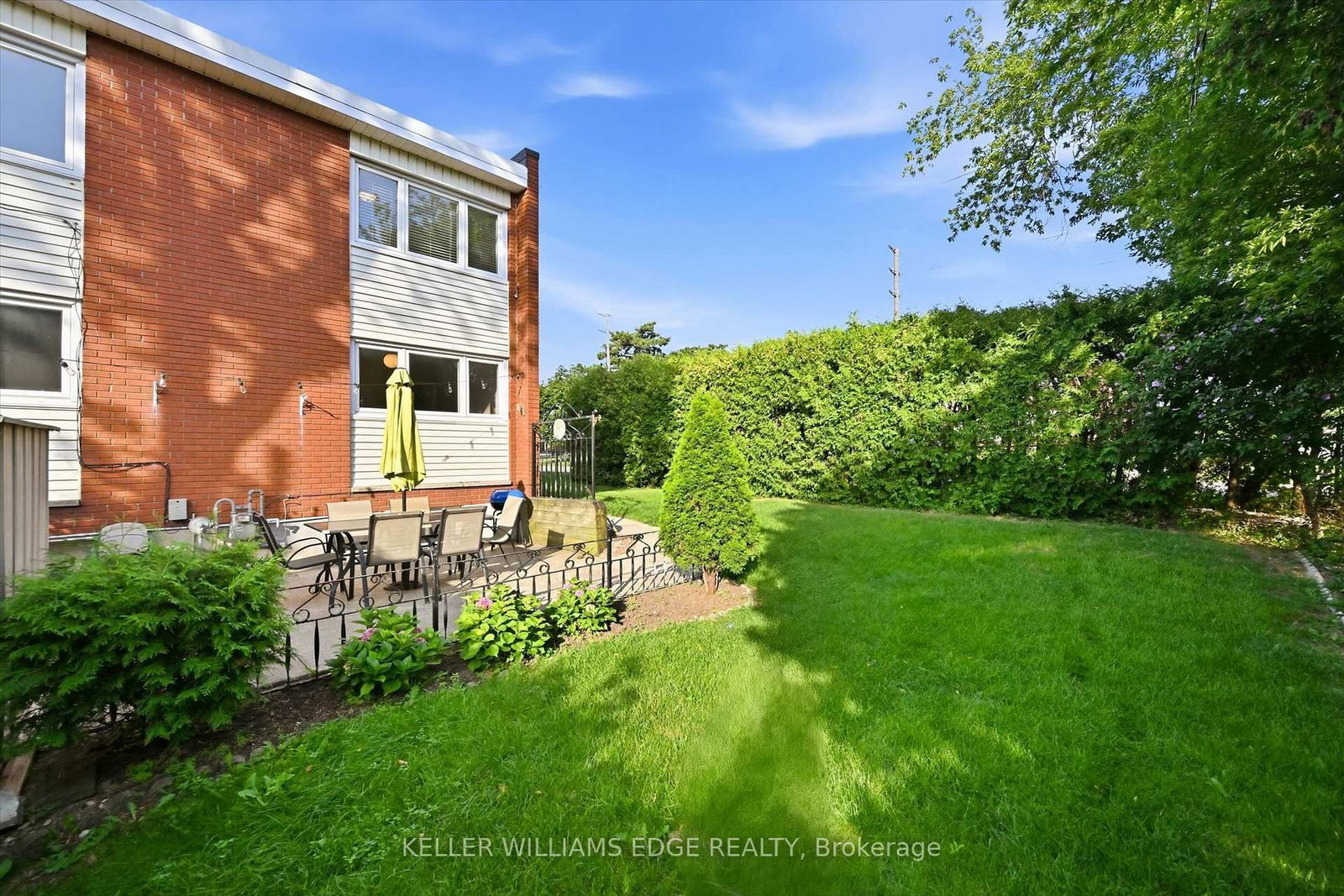 2367 Maryvale Court • Burlington, ON photo 36