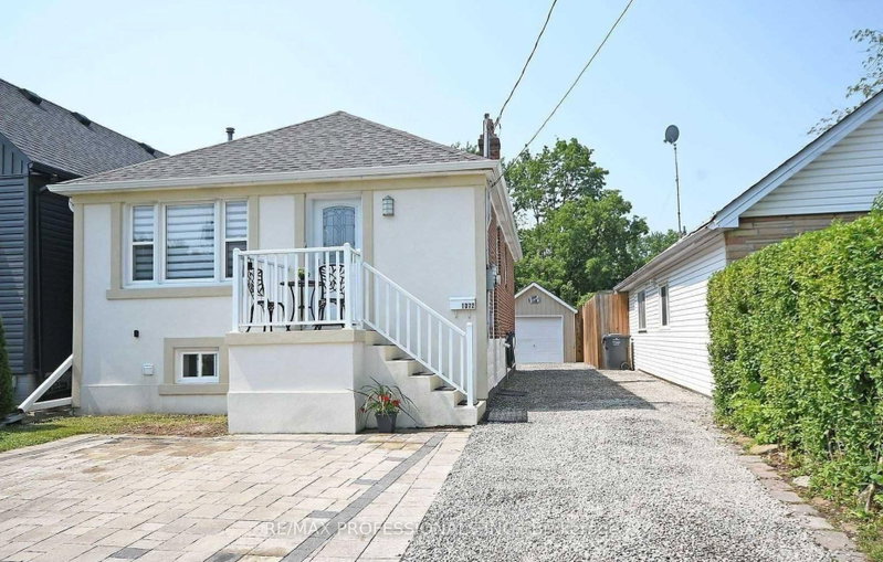 BSMT - 1072 Alexandra Avenue
