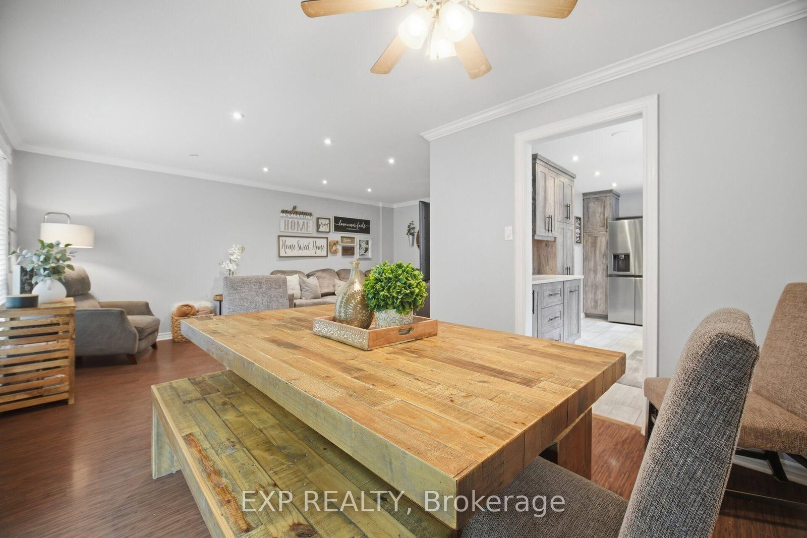14 Royal Palm Drive • Brampton, ON photo 10