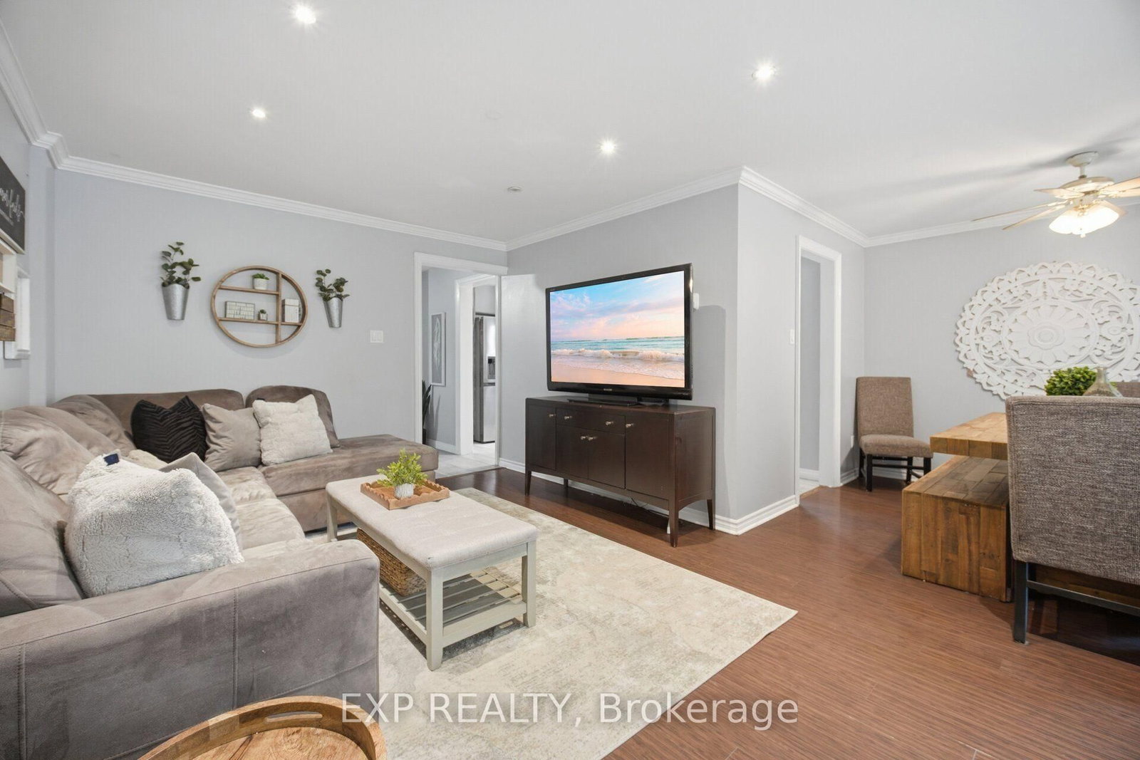 14 Royal Palm Drive • Brampton, ON photo 9
