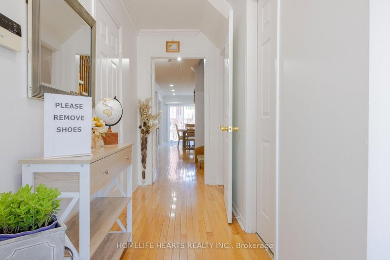 87 Sunfield Road
