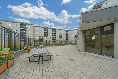 2001 Bonnymede Mississauga,ON L5J 4H8 — Photo 14