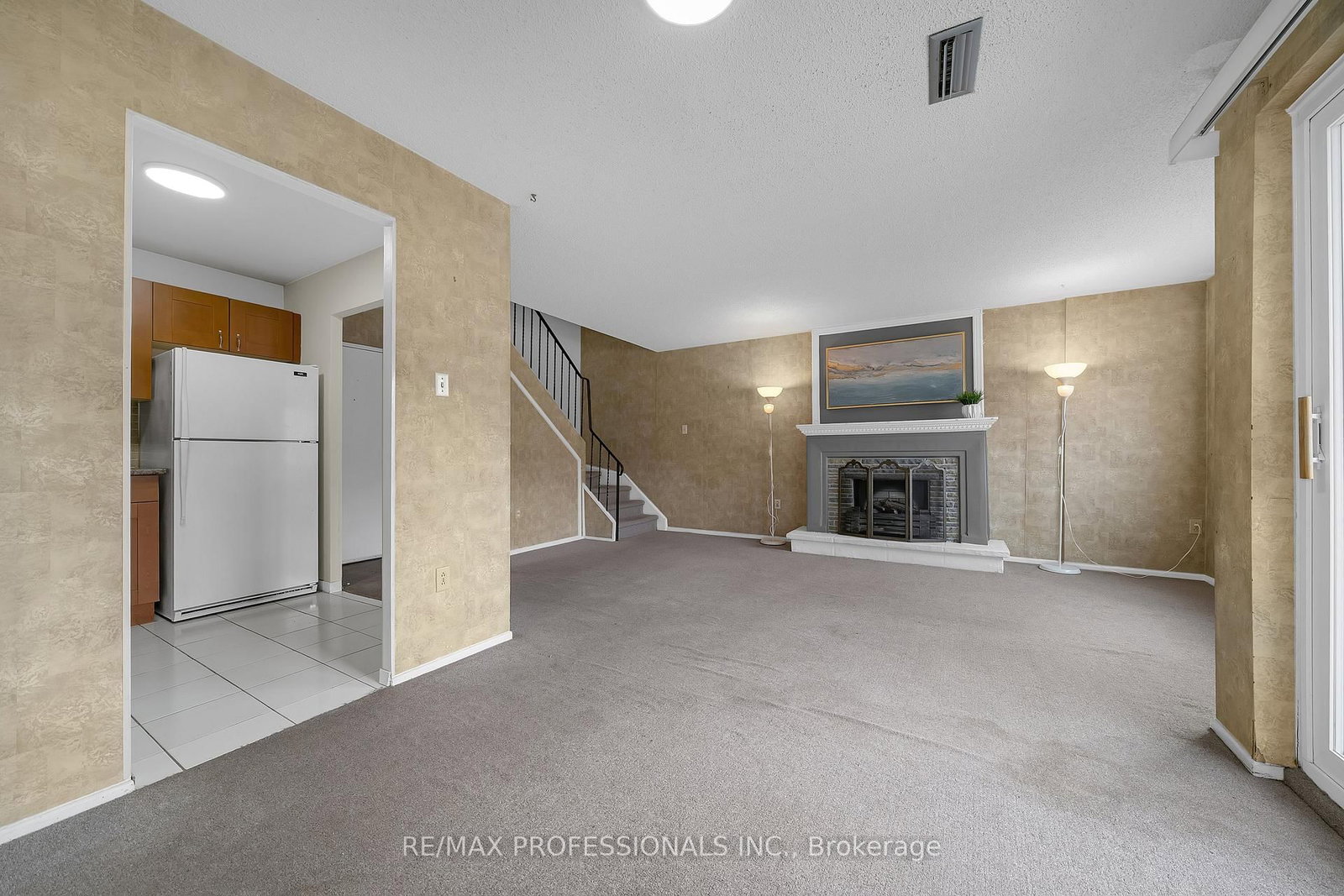 2001 Bonnymede Drive • #116 • Mississauga, ON photo 4