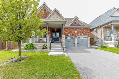 10 Falkland Road • Brampton, ON photo 2