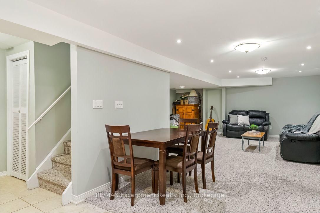 86 NORTHAMPTON Street • Brampton, ON photo 34