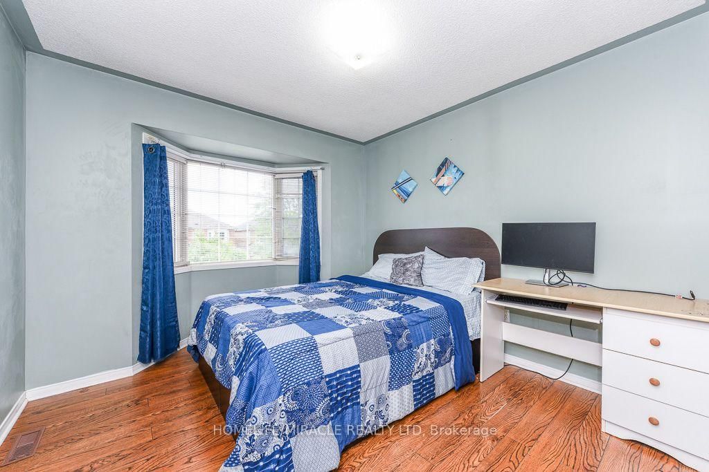 49 Seaside Circle • Brampton, ON photo 28
