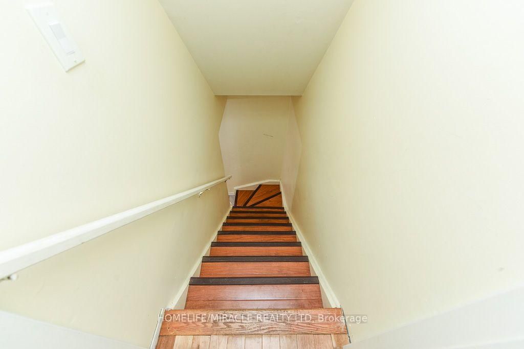 49 Seaside Circle • Brampton, ON photo 33