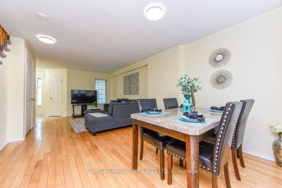 49 Seaside Circle • Brampton, ON photo 9