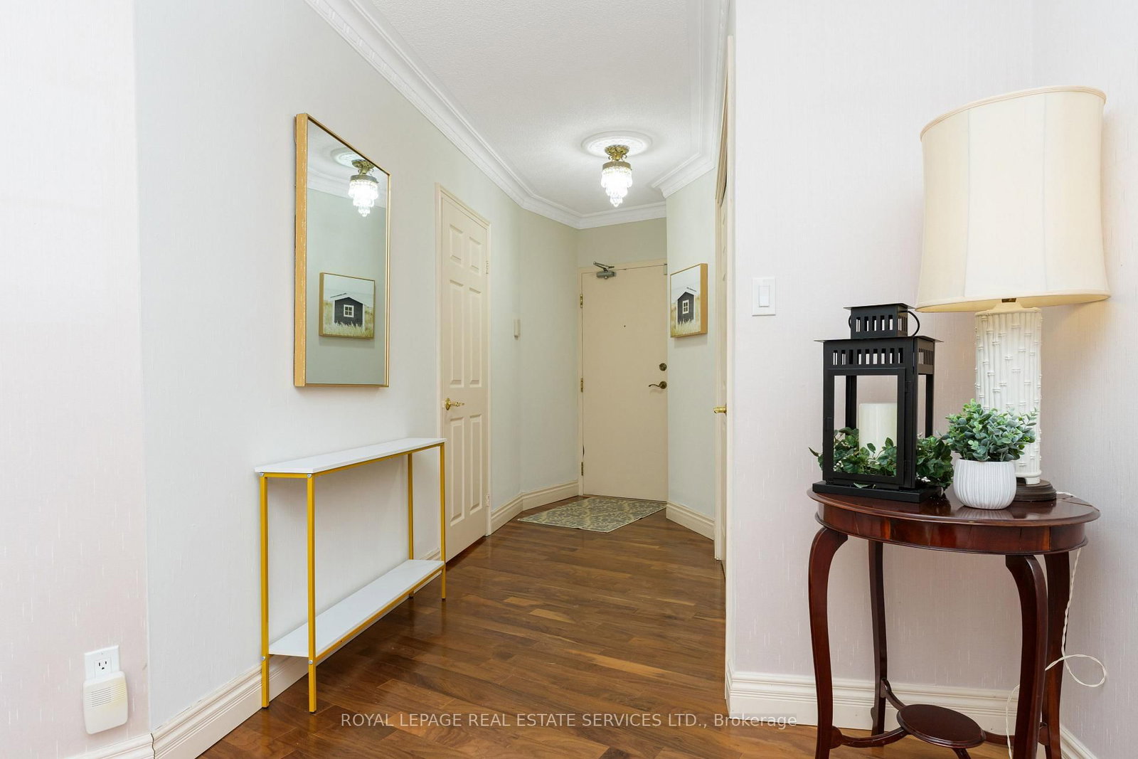 1240 Marlborough Court • #110 • Oakville, ON photo 3