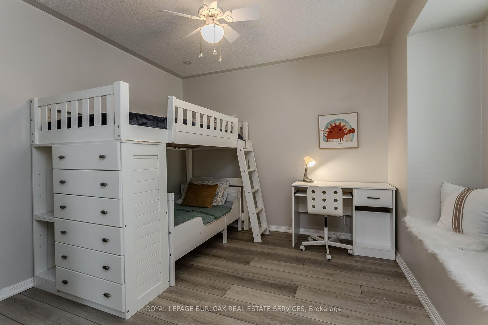 5190 Wood Crescent • Burlington, ON photo 21