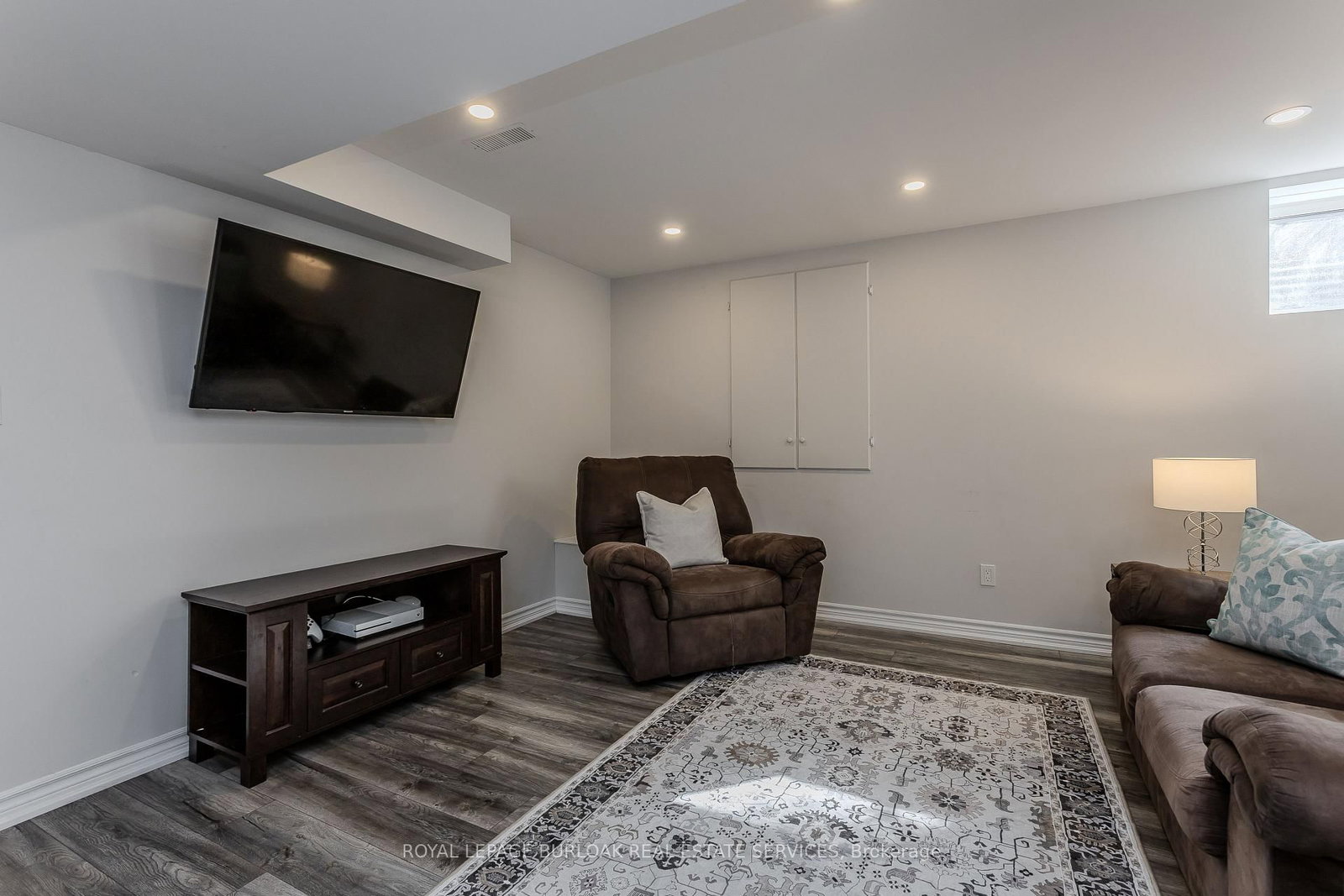 5190 Wood Crescent • Burlington, ON photo 23