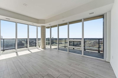 1035 Southdown Road • #1709 • Mississauga, ON photo 3