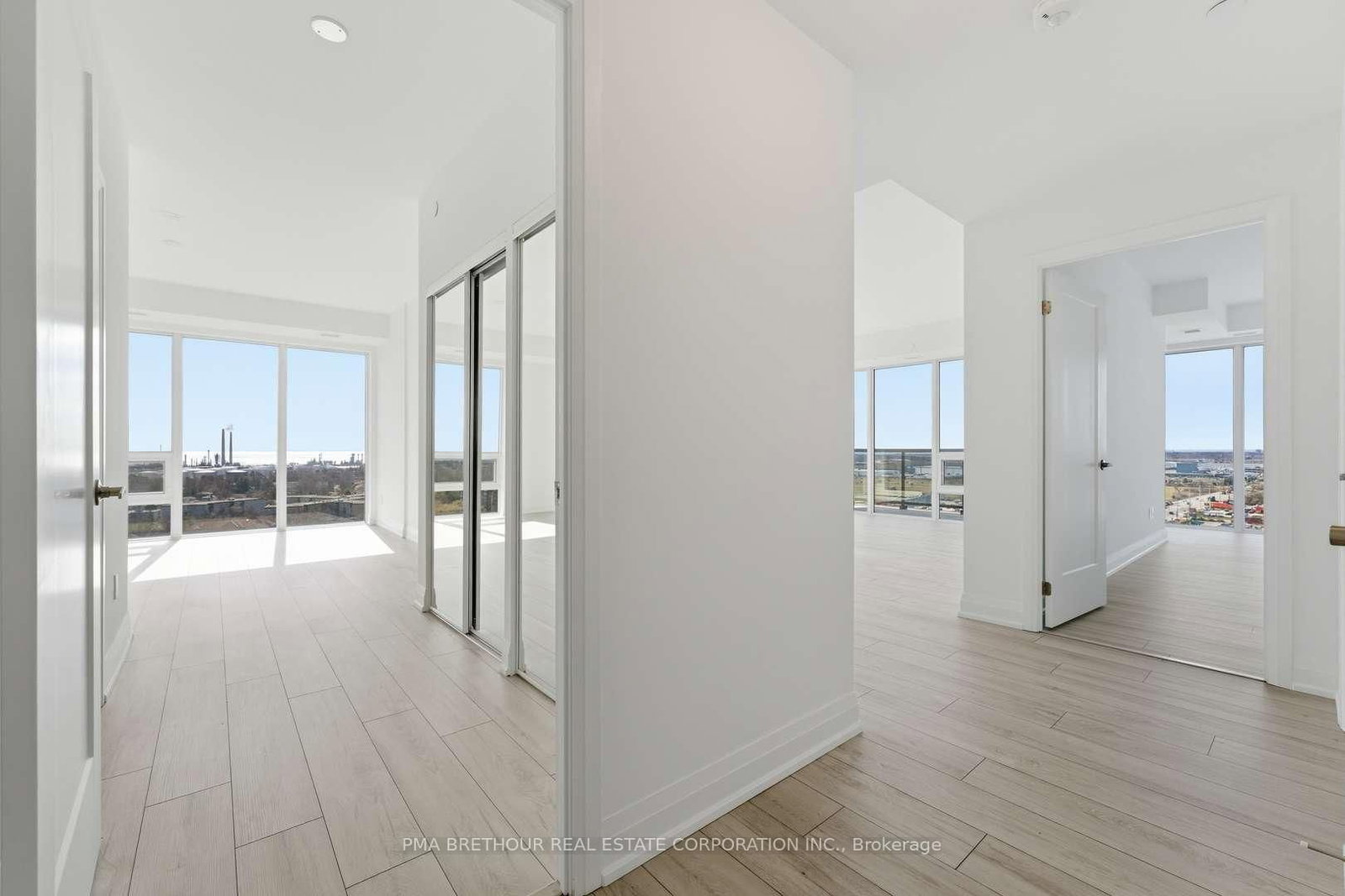 1035 Southdown Road • #1709 • Mississauga, ON photo 8