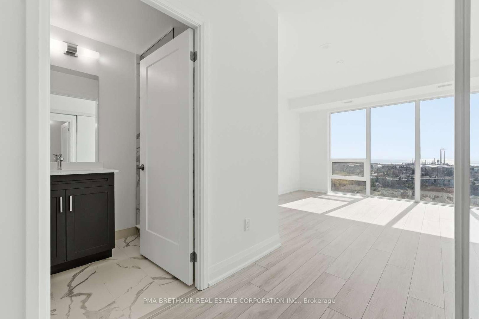 1035 Southdown Road • #1709 • Mississauga, ON photo 9
