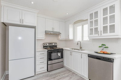 3701 Keenan Mississauga,ON L4T 3M1 — Photo 14