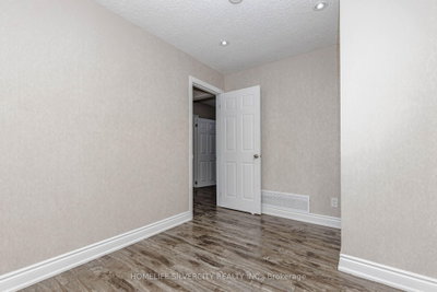 3701 Keenan Mississauga,ON L4T 3M1 — Photo 25