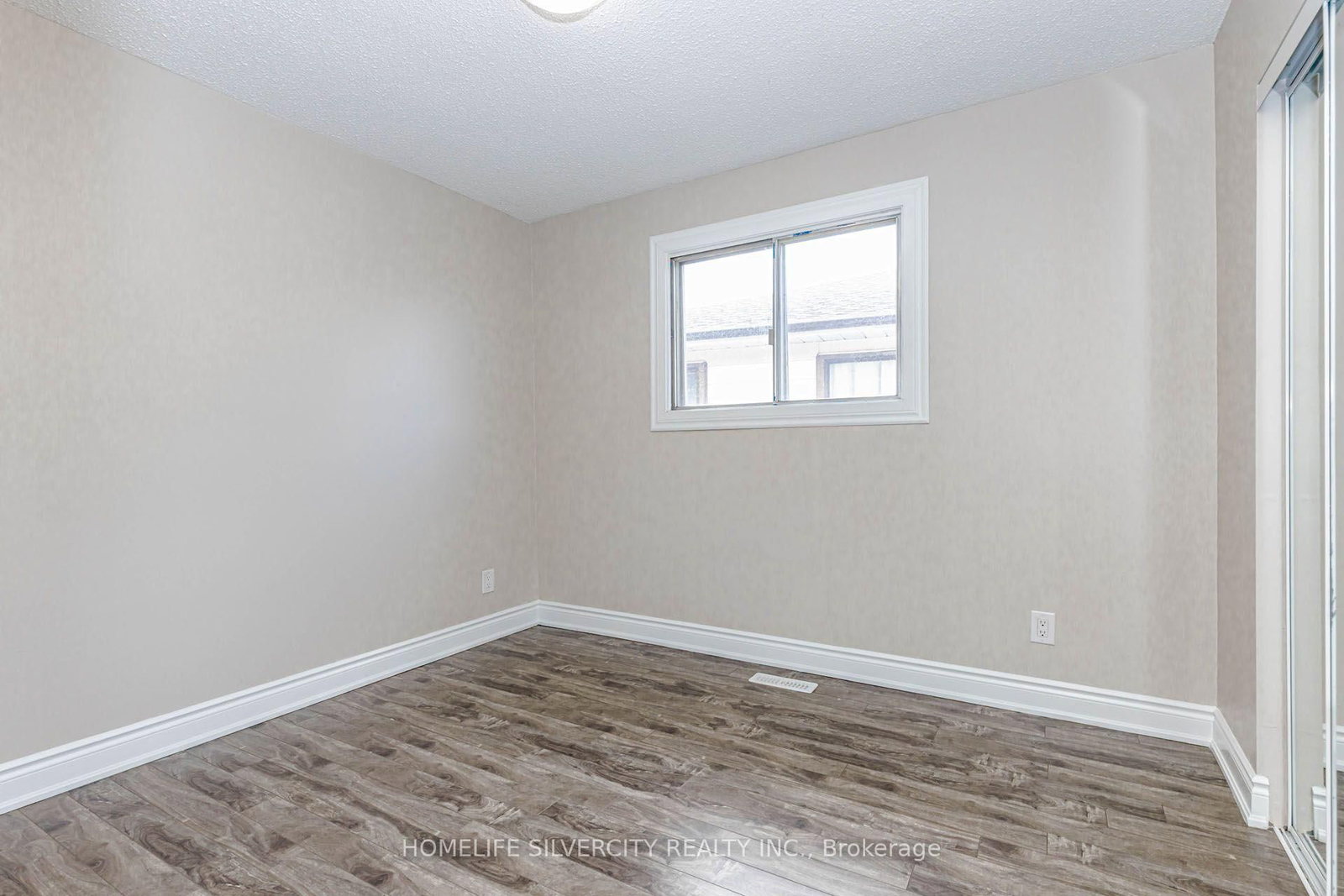 3701 Keenan Crescent • Mississauga, ON photo 32