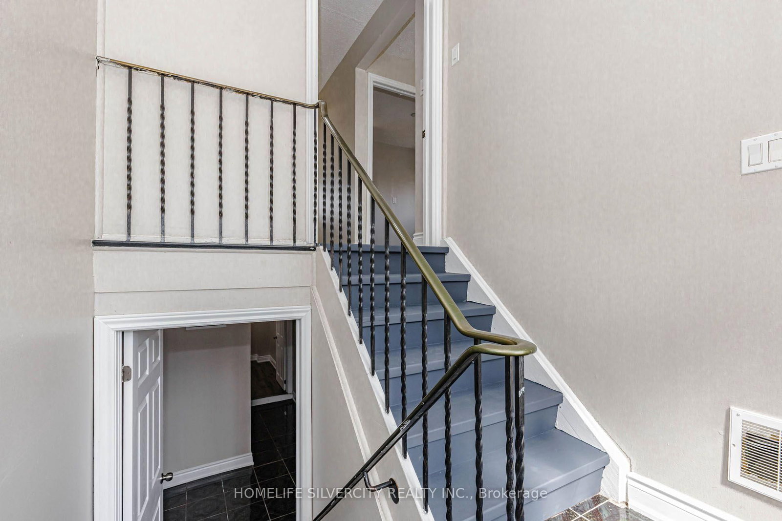3701 Keenan Crescent • Mississauga, ON photo 39