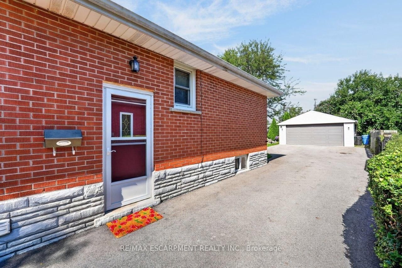 465 Springbank Crescent • Burlington, ON photo 29