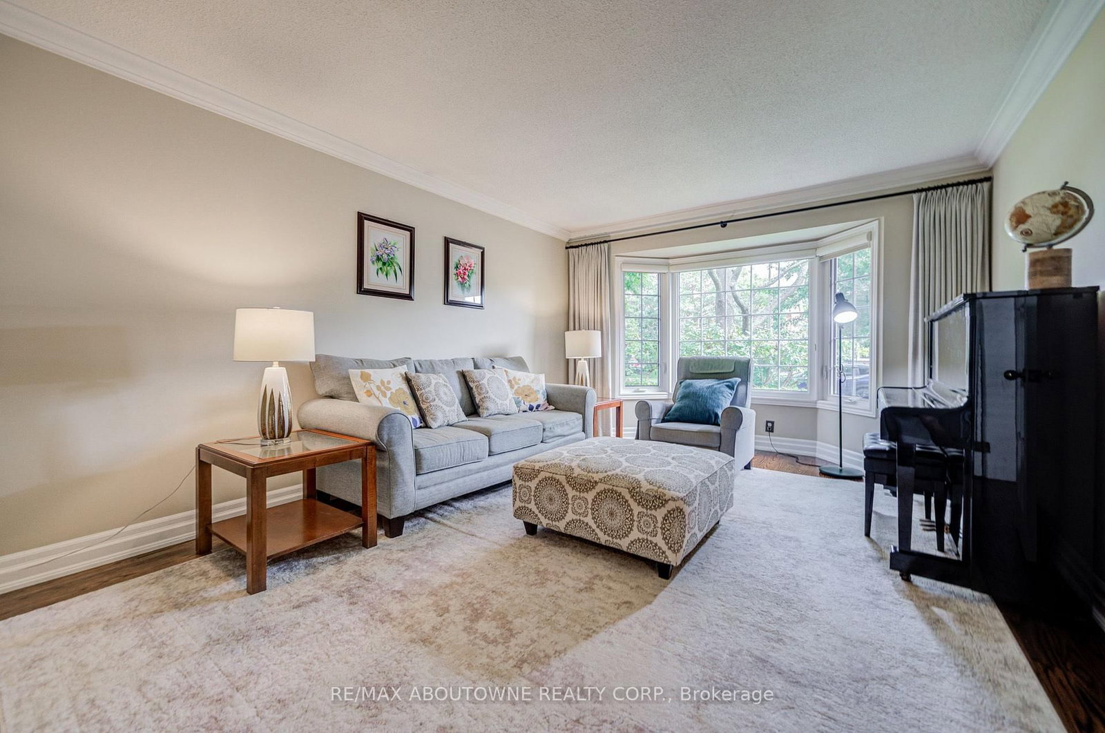 1511 Stoneybrook Trail • Oakville, ON photo 8