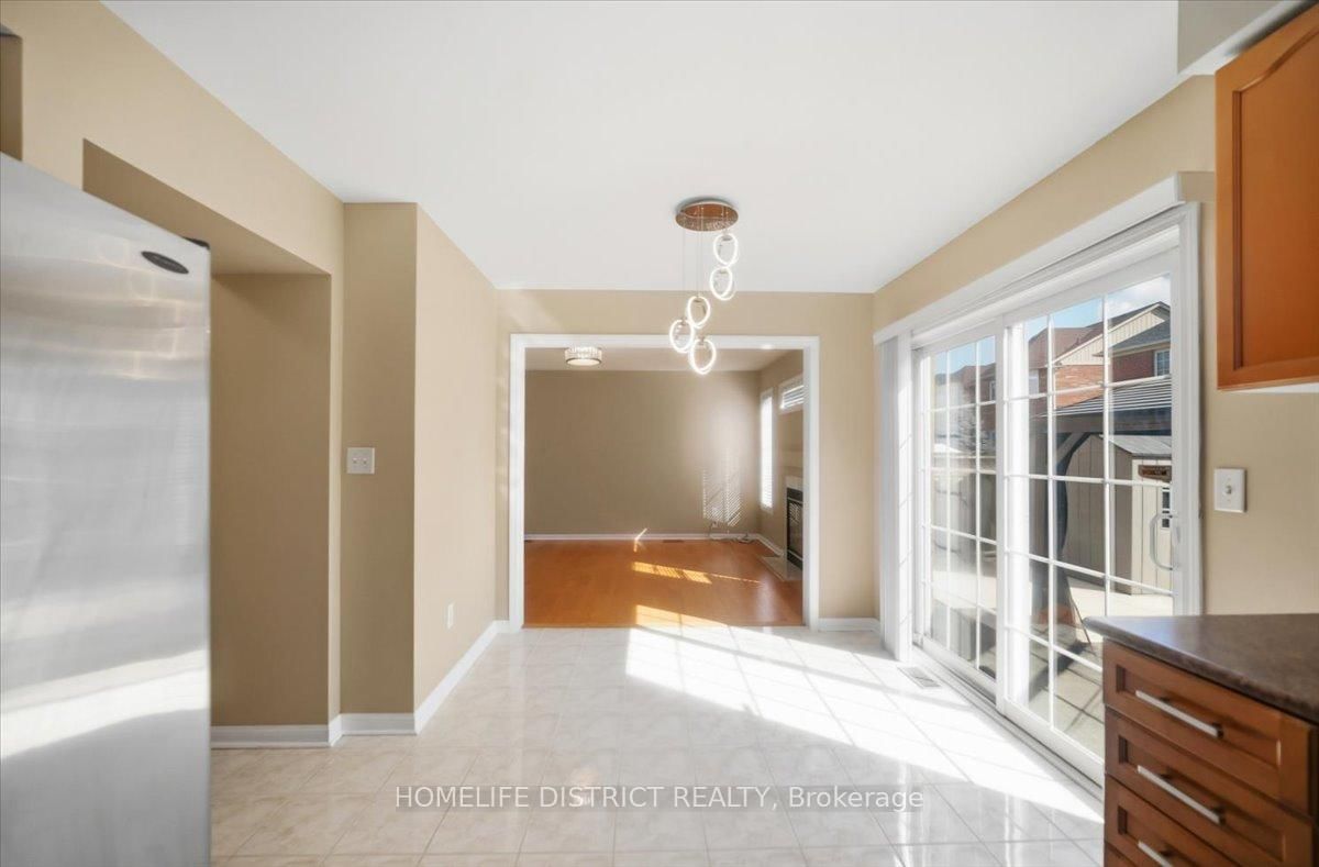 901 BENNETT Boulevard • Milton, ON photo 43