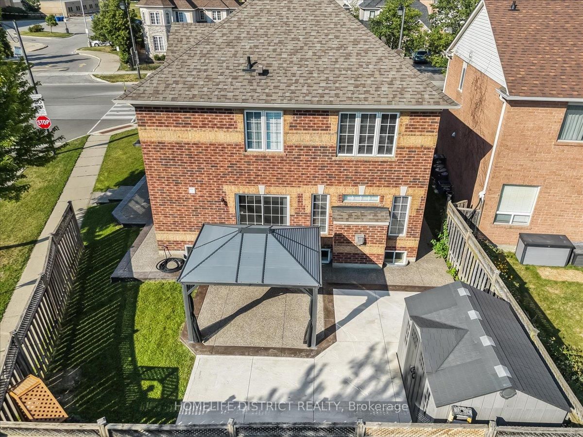 901 BENNETT Boulevard • Milton, ON photo 47