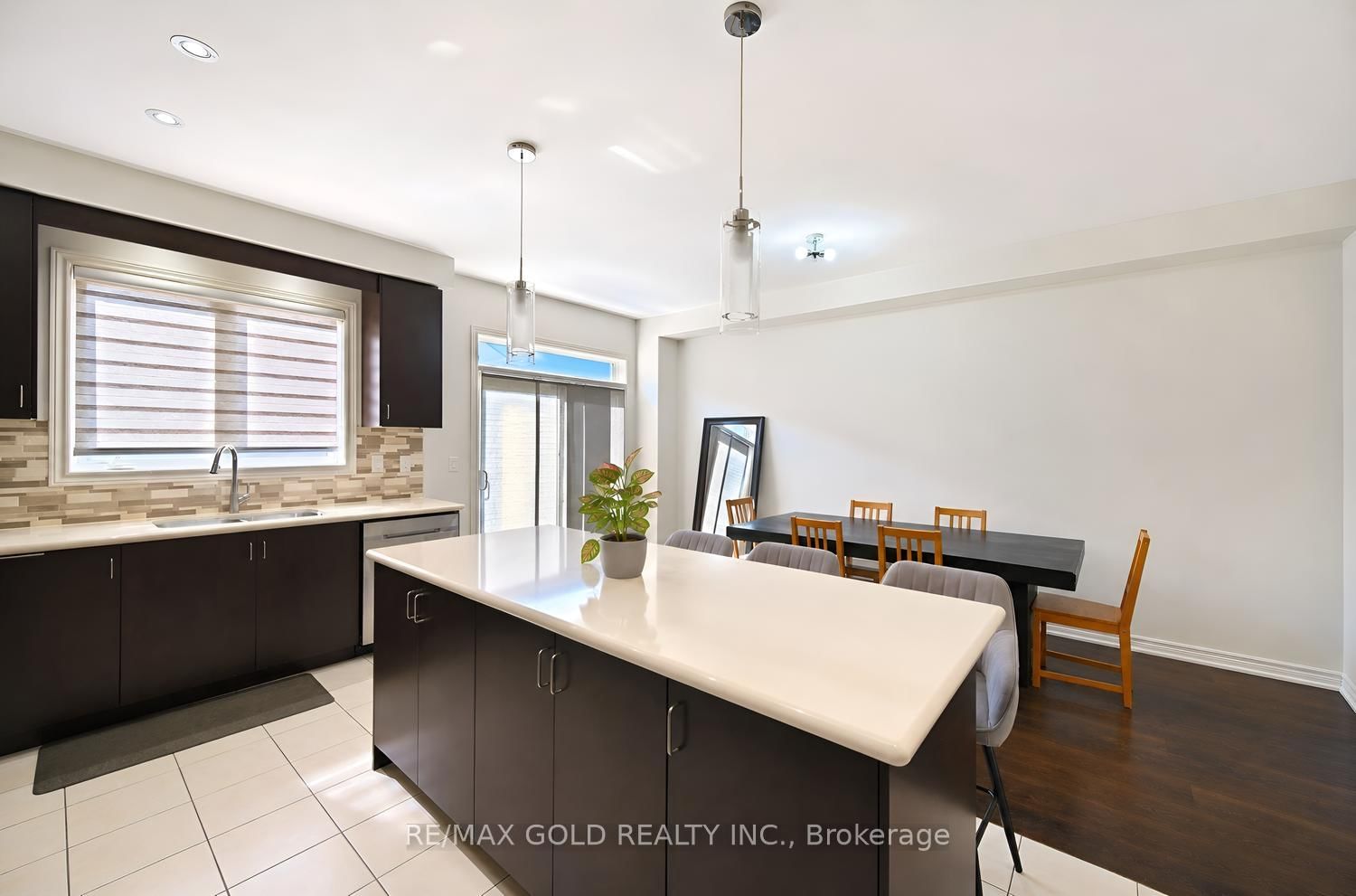 116 Lesabre Crescent • Brampton, ON photo 11