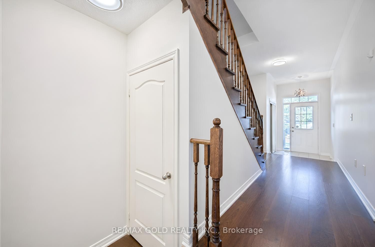 116 Lesabre Crescent • Brampton, ON photo 6