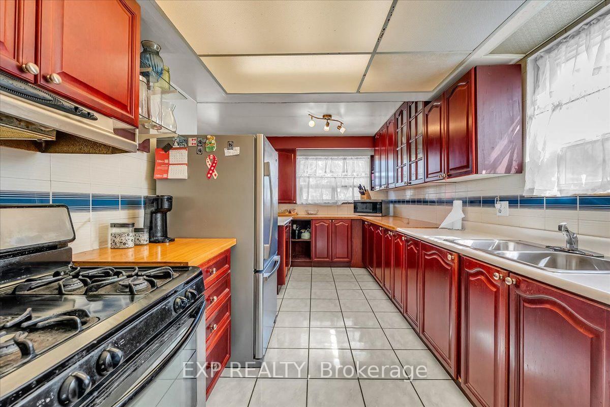 3313 Acala Crescent • Mississauga, ON photo 10